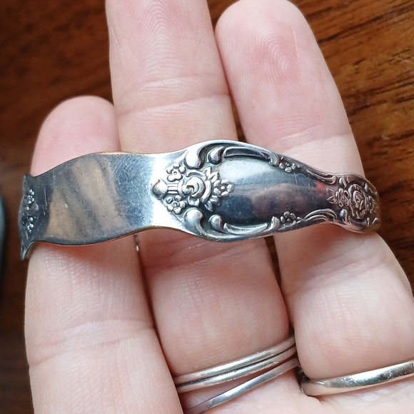 Vintage Wm. A. Rogers Oneida Spoon Cuff Bracelet Silver Plate Blank ID Style - Picture 6 of 8